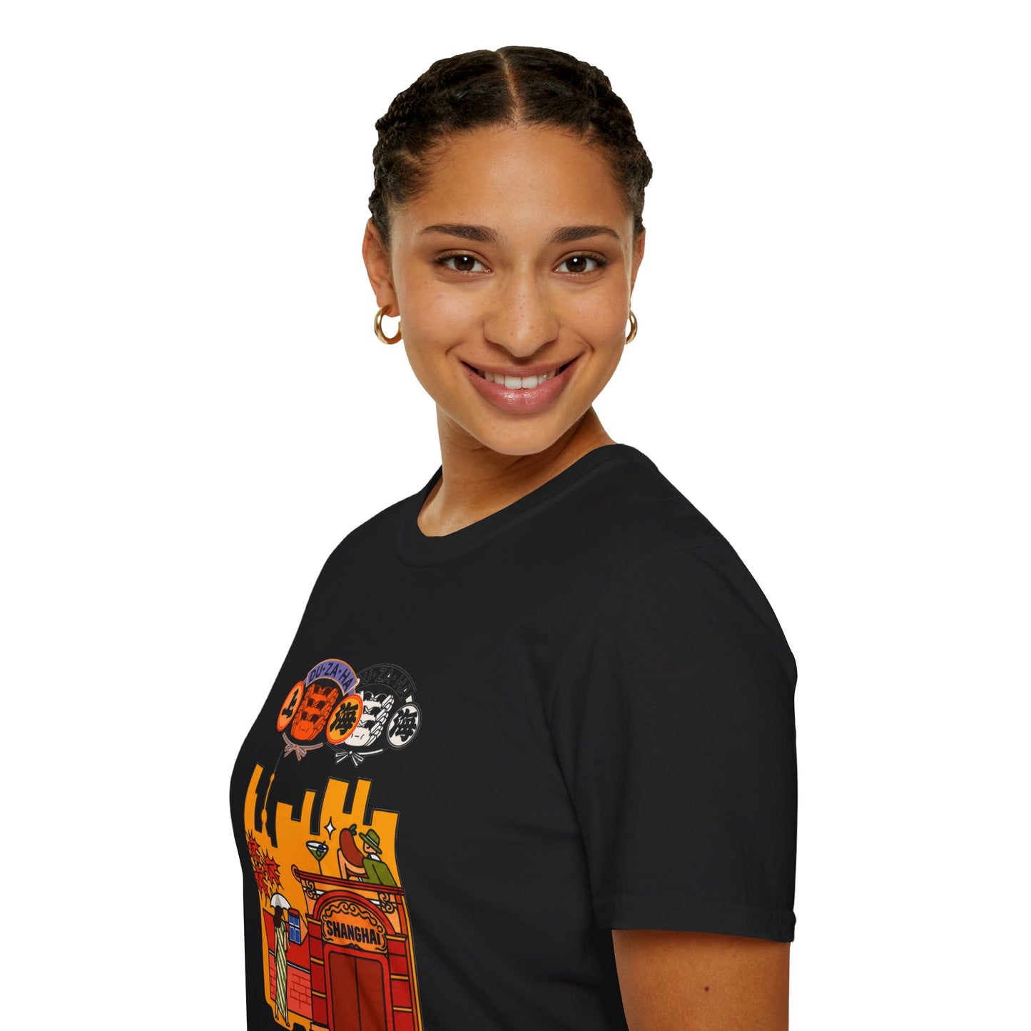 Shanghai Cityscape T-Shirt — Retro Skyline, Lanterns & Nightlife Graphic