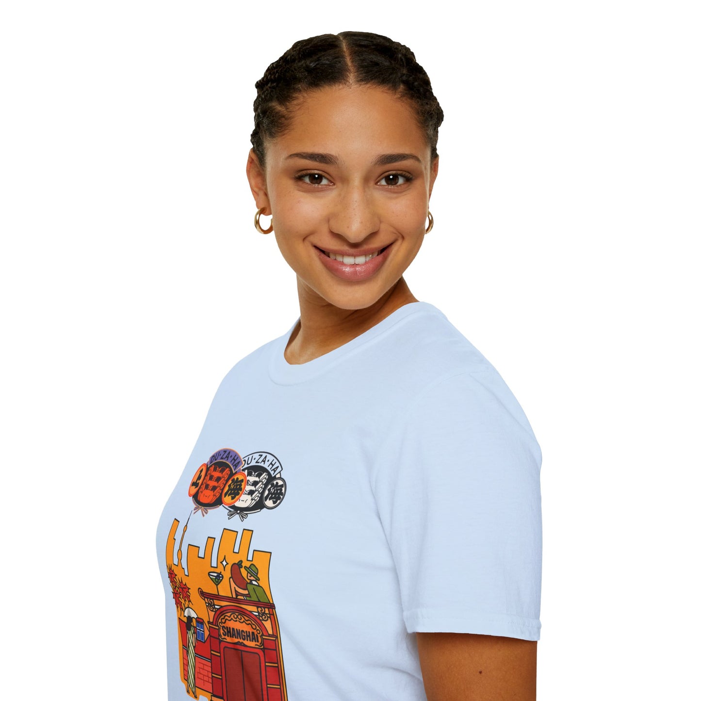 Shanghai Cityscape T-Shirt — Retro Skyline, Lanterns & Nightlife Graphic