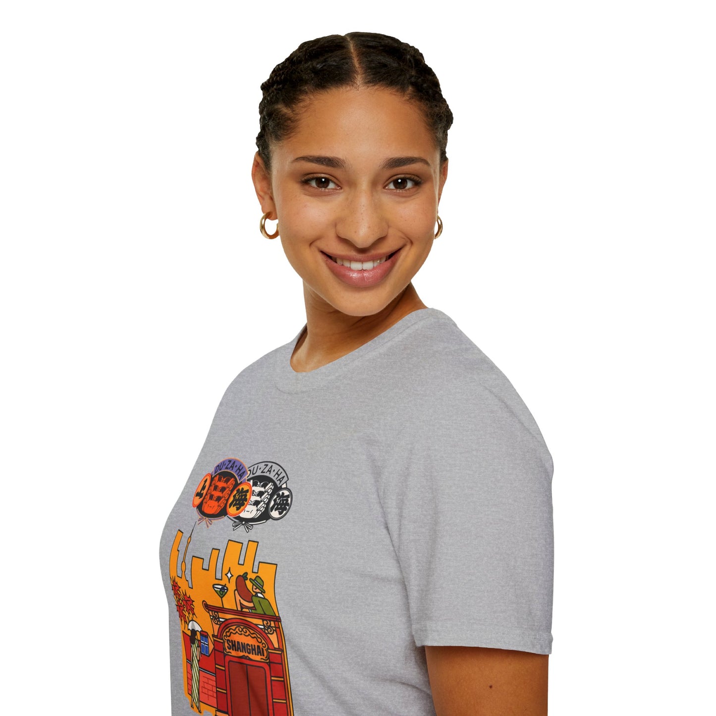 Shanghai Cityscape T-Shirt — Retro Skyline, Lanterns & Nightlife Graphic